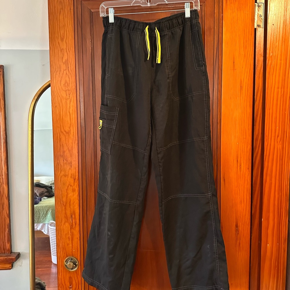 scrub pants